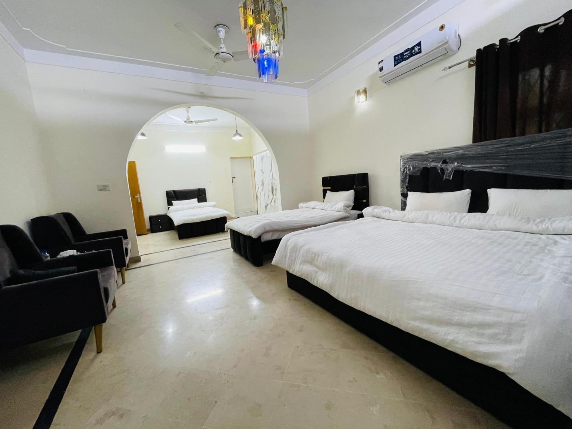 Hilton Guest House อิสลามาบัด ภายนอก รูปภาพ